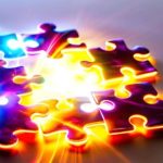 Difference in 1 and 8 Light Sources for Jigsaw Puzzles