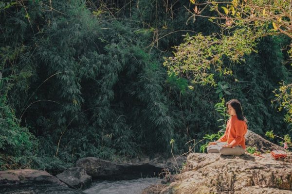 How Practicing Meditation Can Improve Your Life