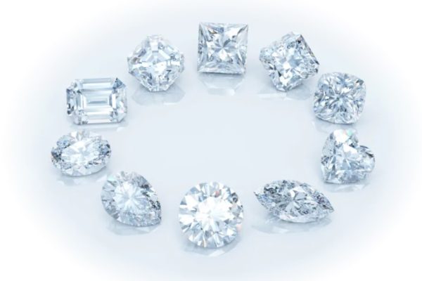 Why Convenient Online Diamond Shopping Matters for High-Value Diamond Studs